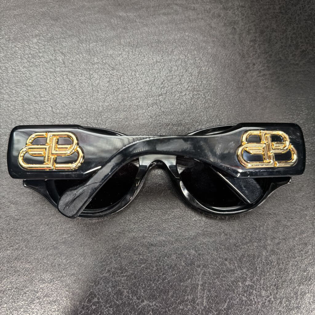 Balenciaga Woman glasses