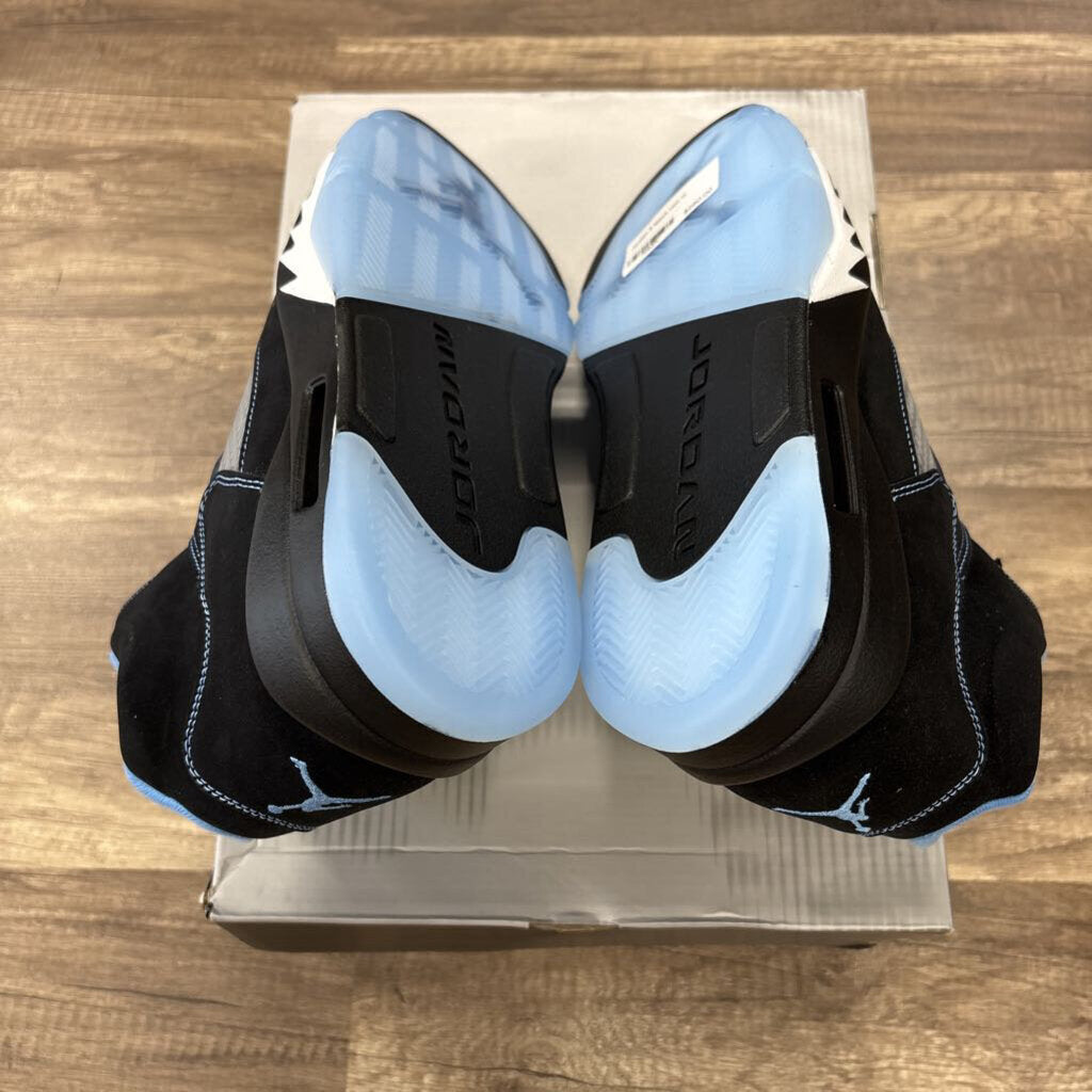 Jordan 5 Black Unc