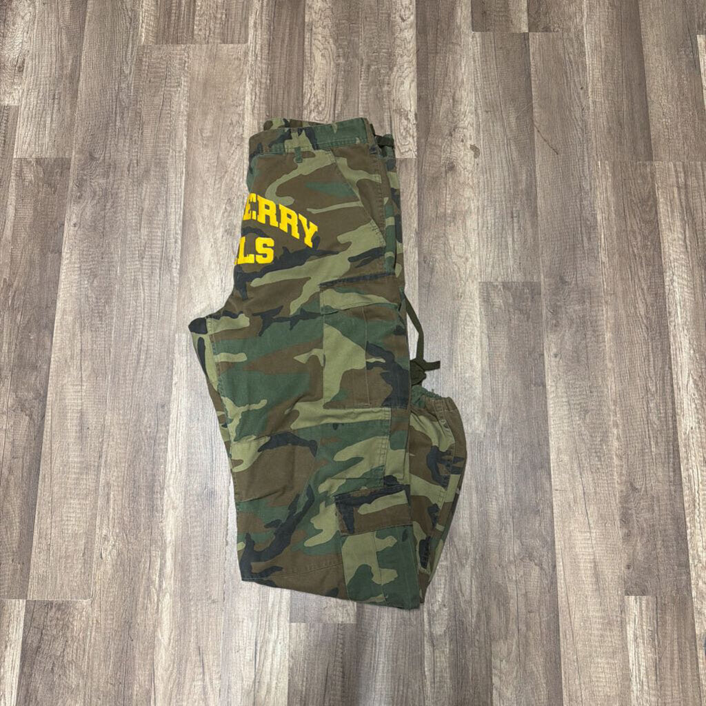 Raspberry Hills Cargo Pants