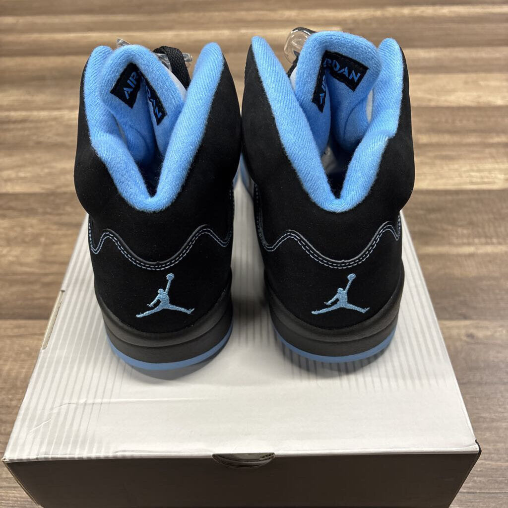 Jordan 5 UNC