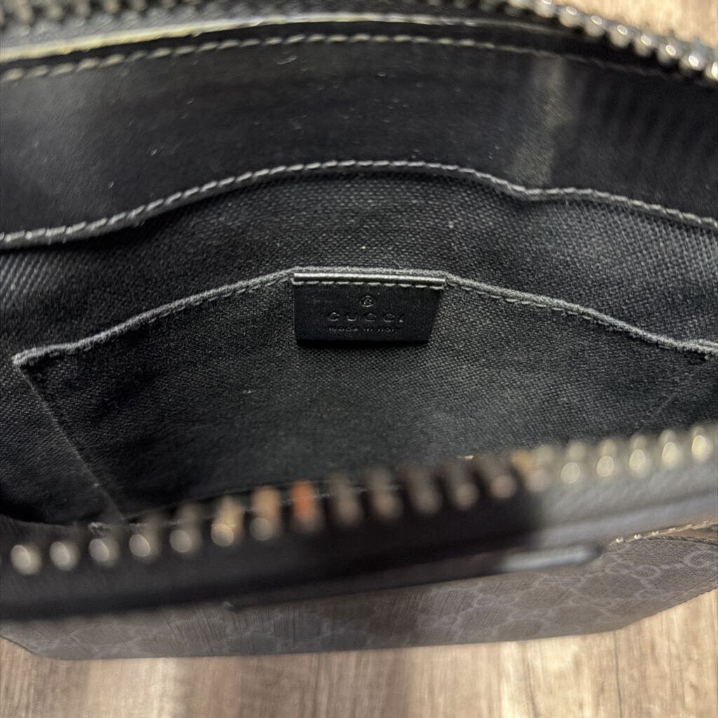Gucci Small Messenger Bag