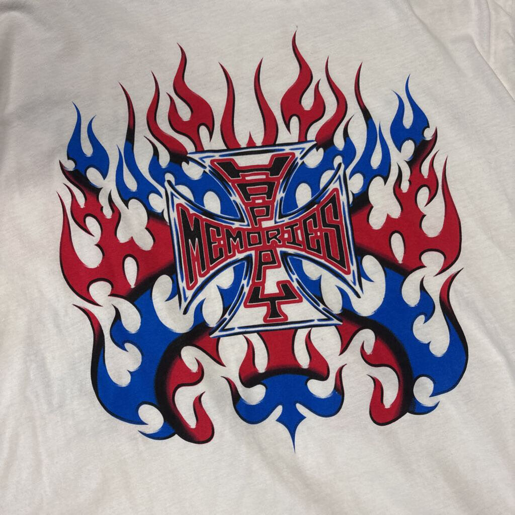 HMDD white red blue shirt