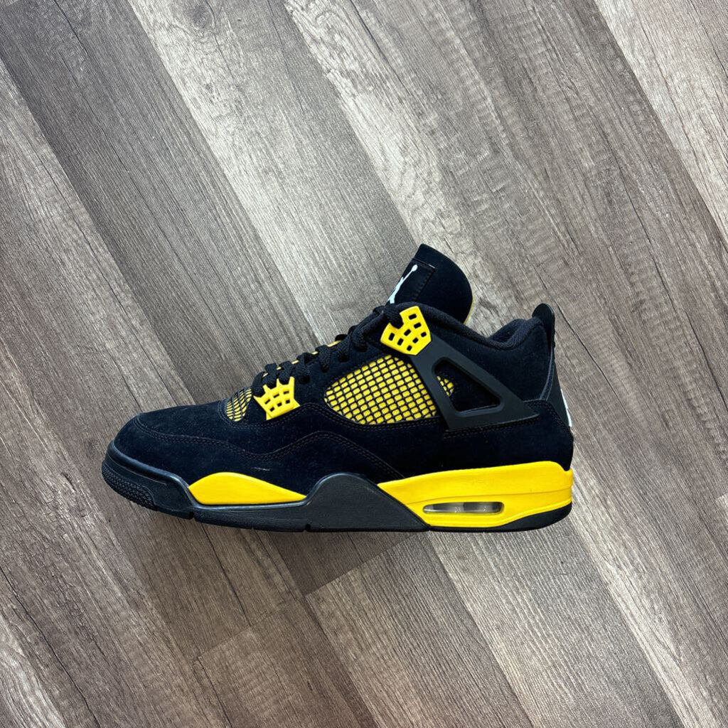 Jordan 4 thunder