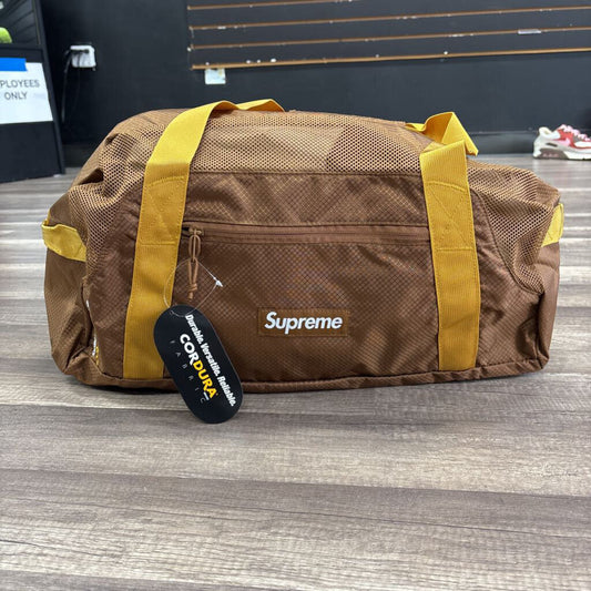 Supreme over-the-shoulder bag brown