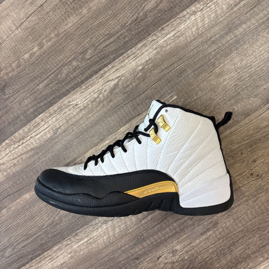 Jordan 12 taxi