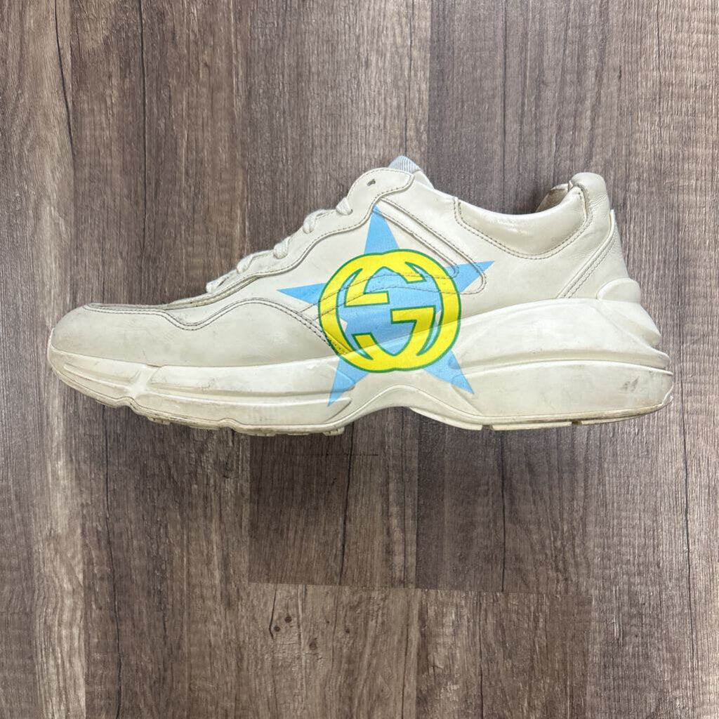 Gucci rhyton star logo