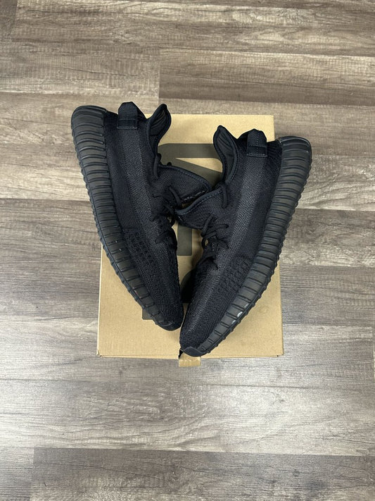 Yeezy 350 Onyx