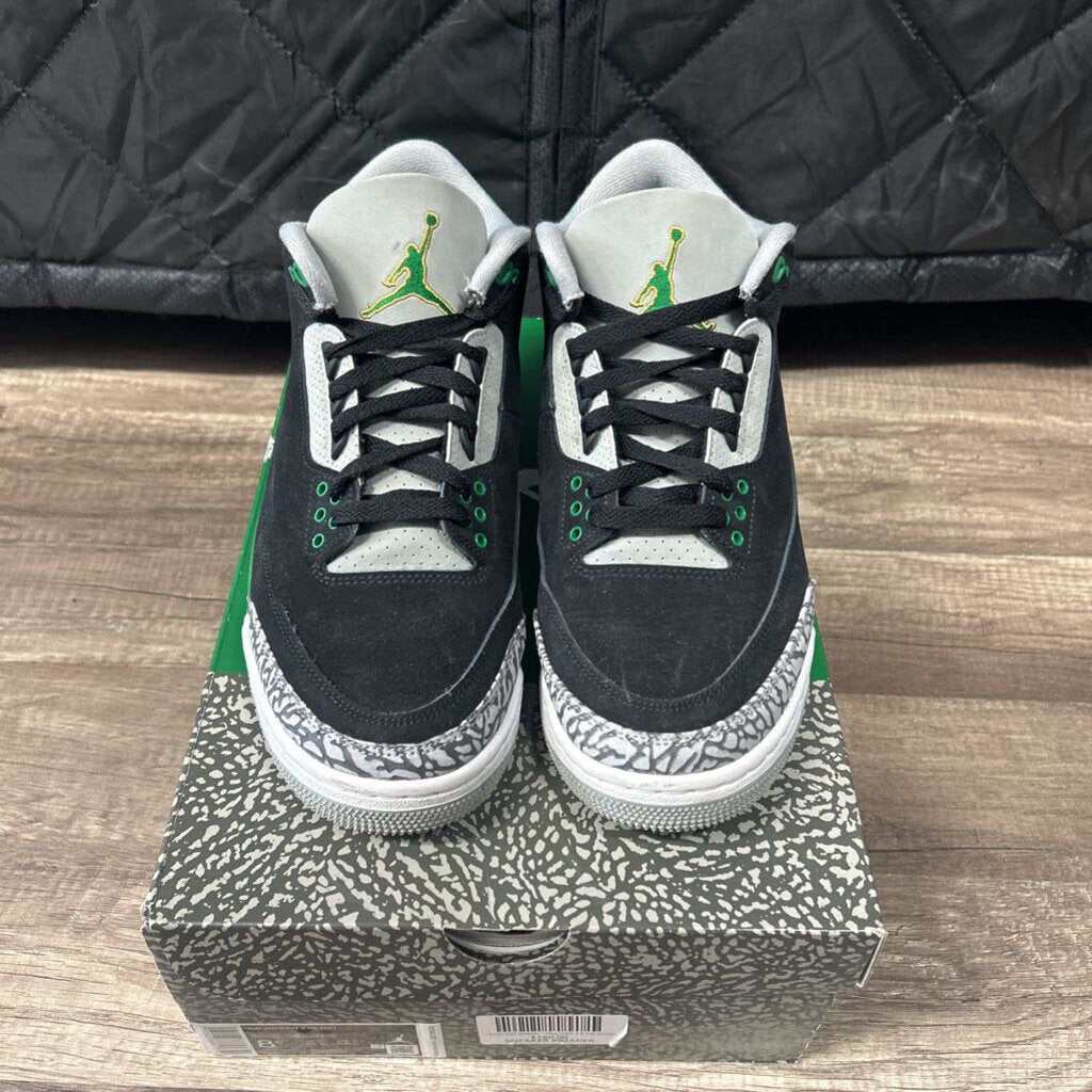 Jordan 3 Pine Green