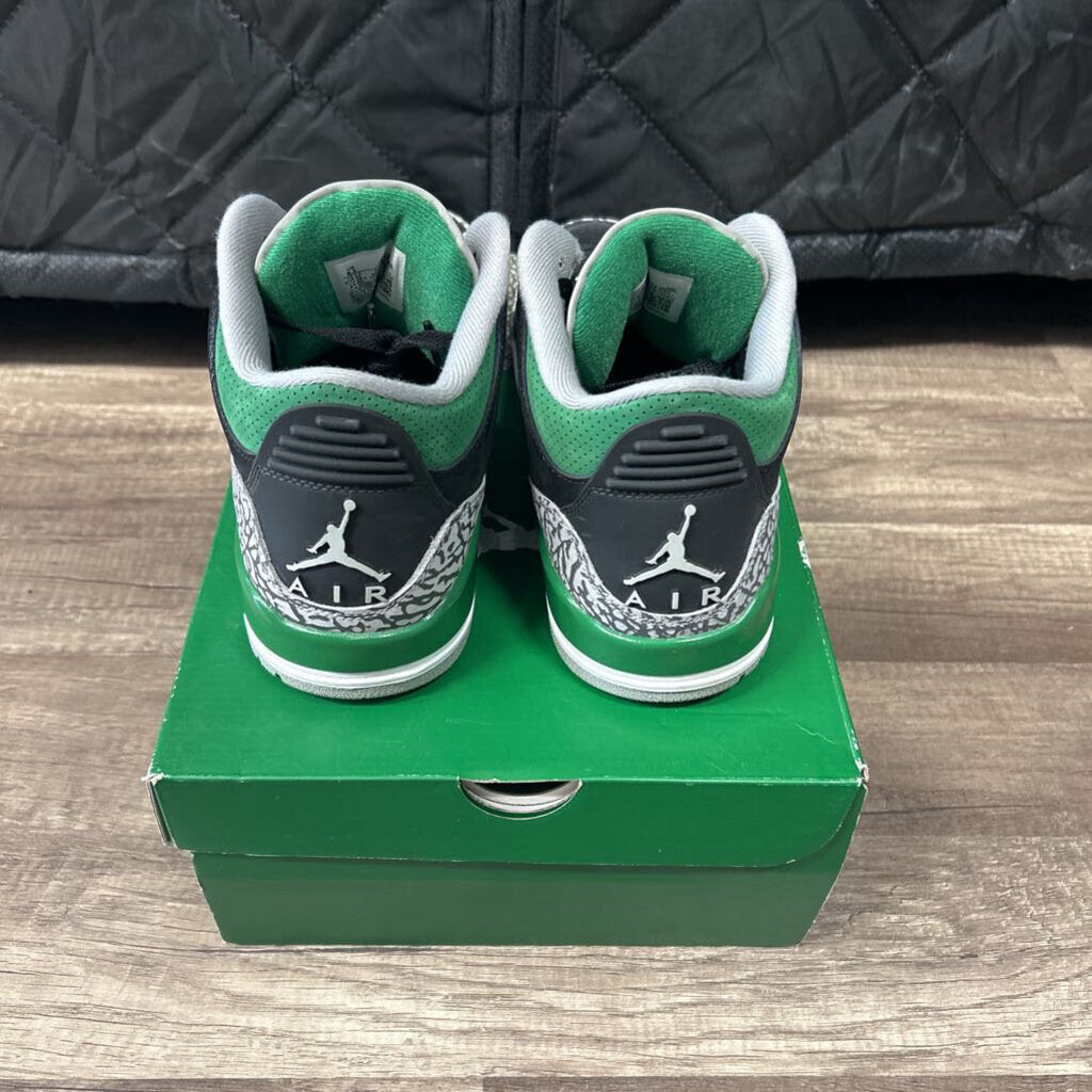 Jordan 3 Pine Green