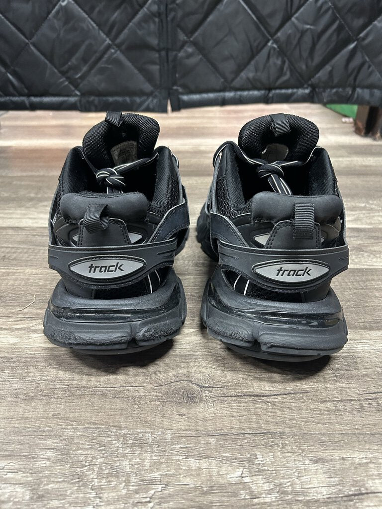 Balenciaga Track Black (No Box)