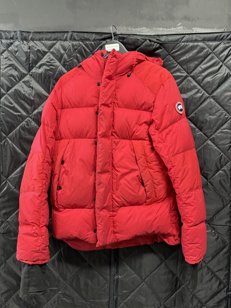Canada Goose Red Bubble