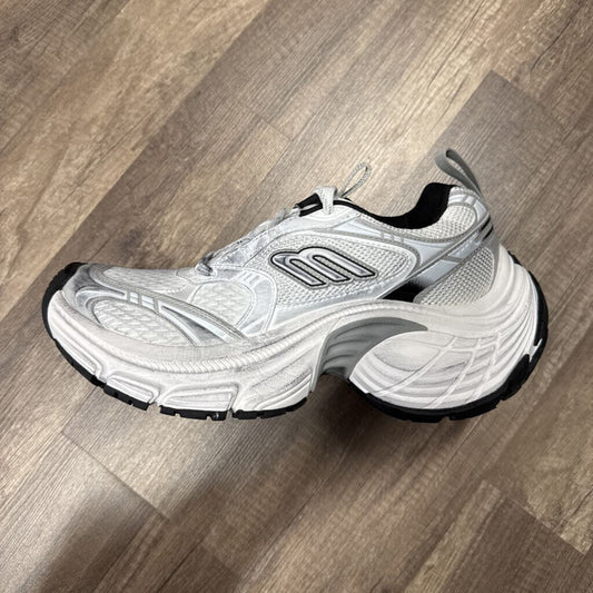 Balenciaga 10XL Runner