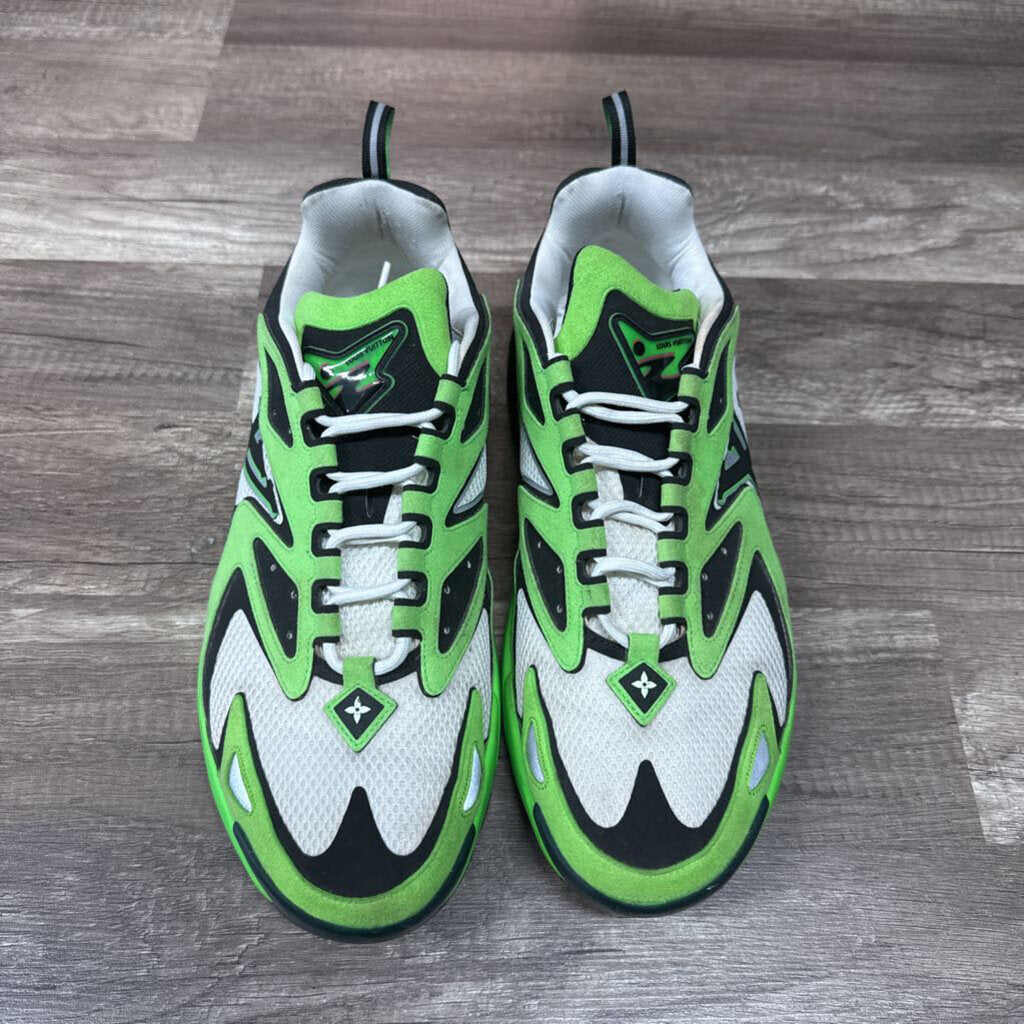 Louis Vuitton Tactic Runner Green (NO BOX)