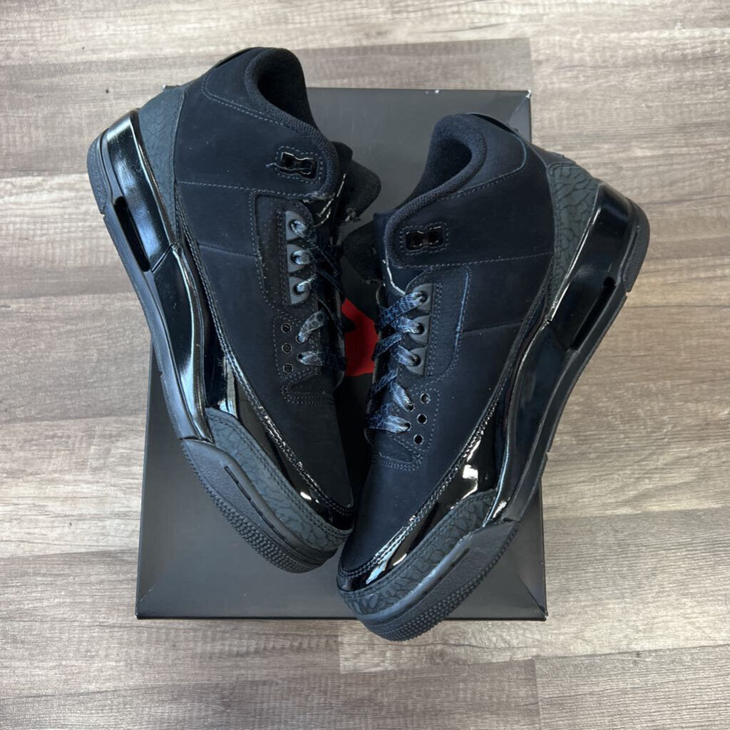 Jordan 3 Black Cat
