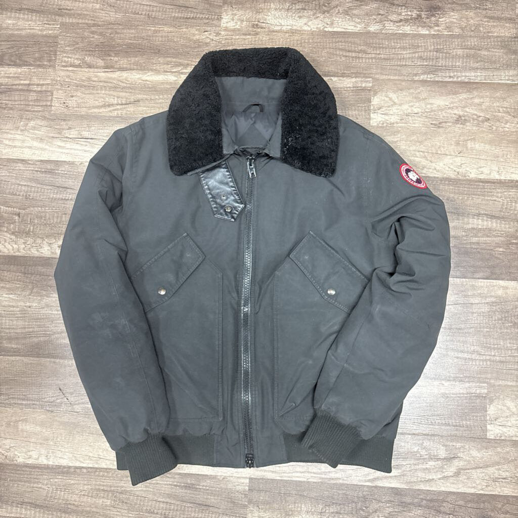 Canada Goose Black Fluff Collar