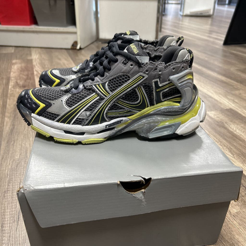 Balenciaga Runner Grey Yellow