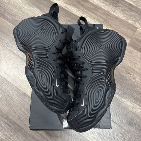 Nike foamposite x CDG Triple black