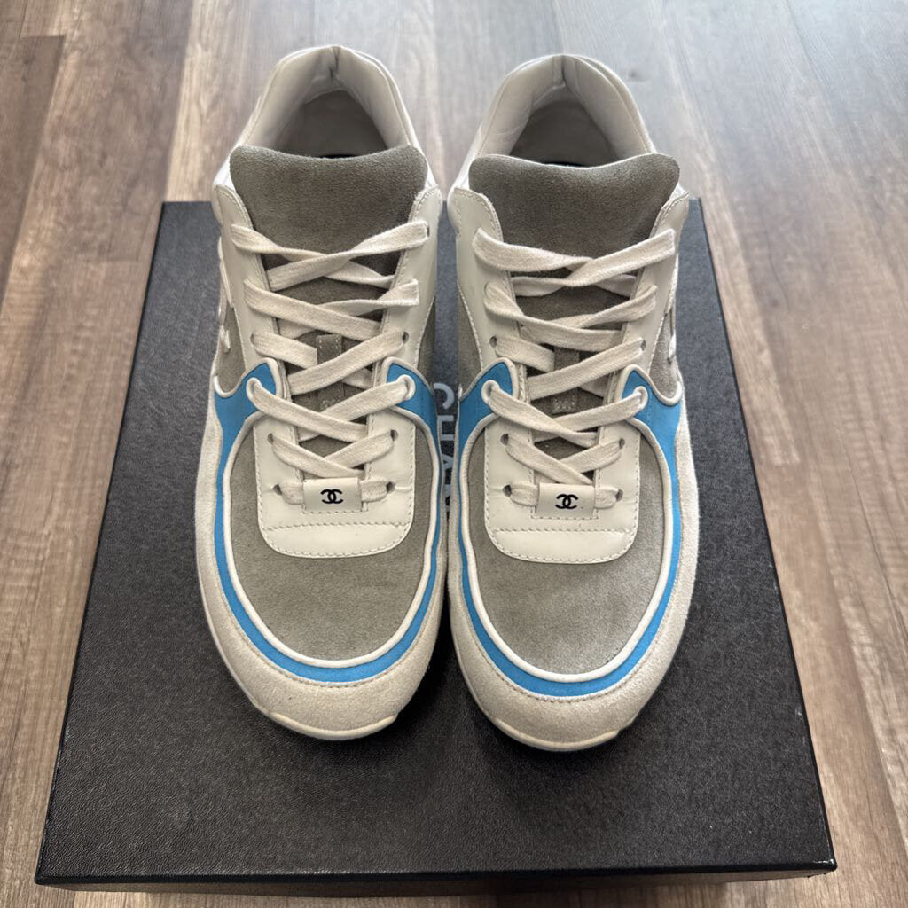 Chanel trainer white blue