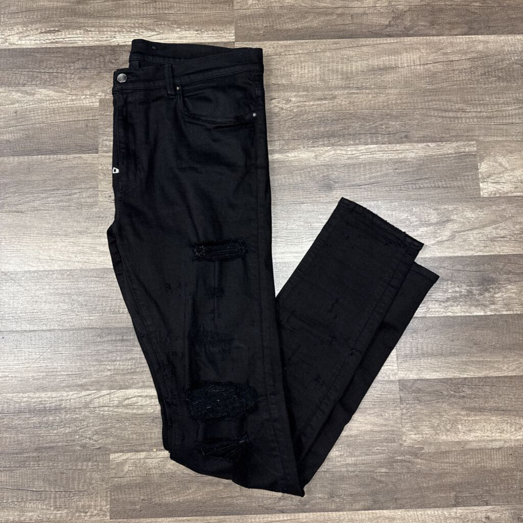 Amiri jean black distress