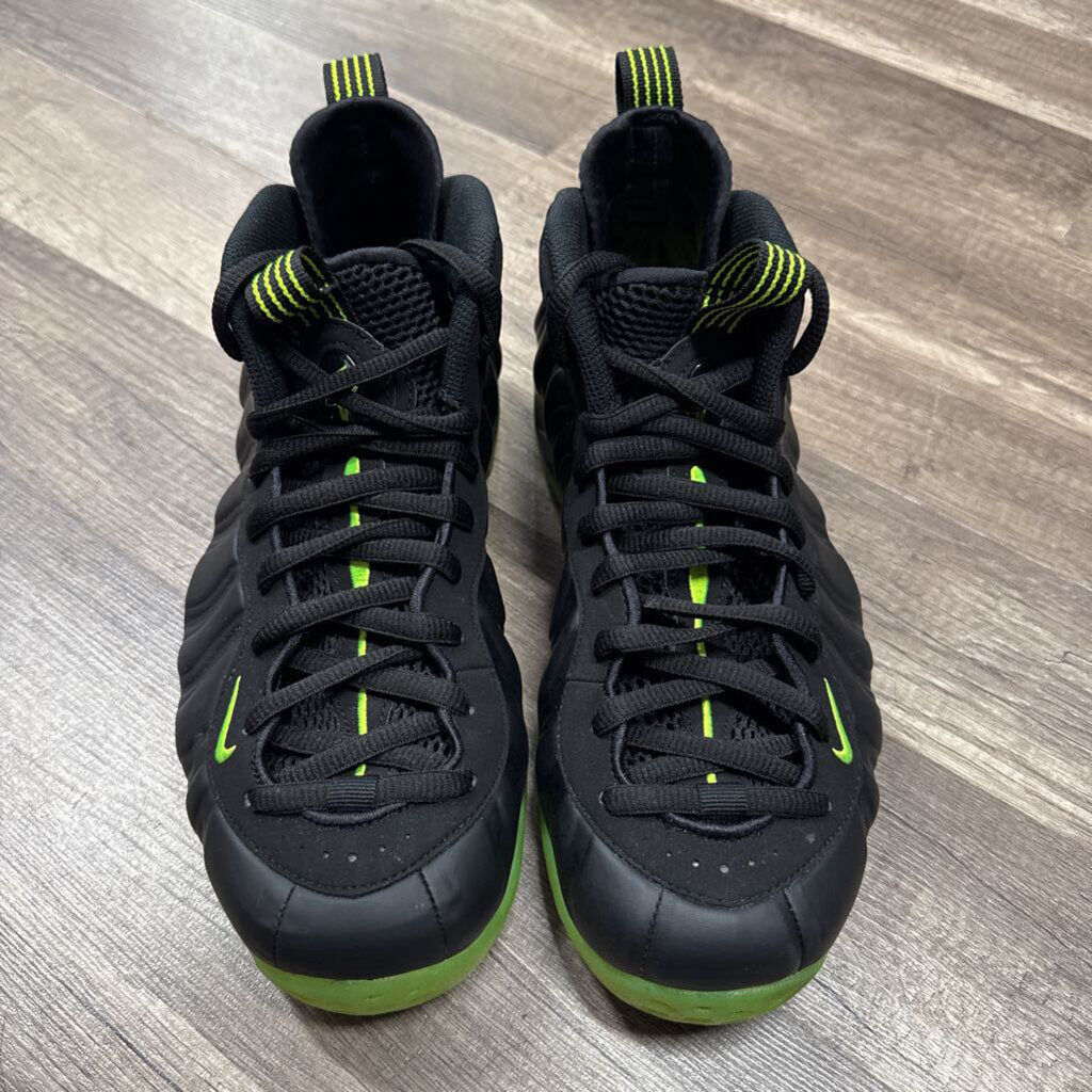 Nike Foamposite Voltage (No Box)
