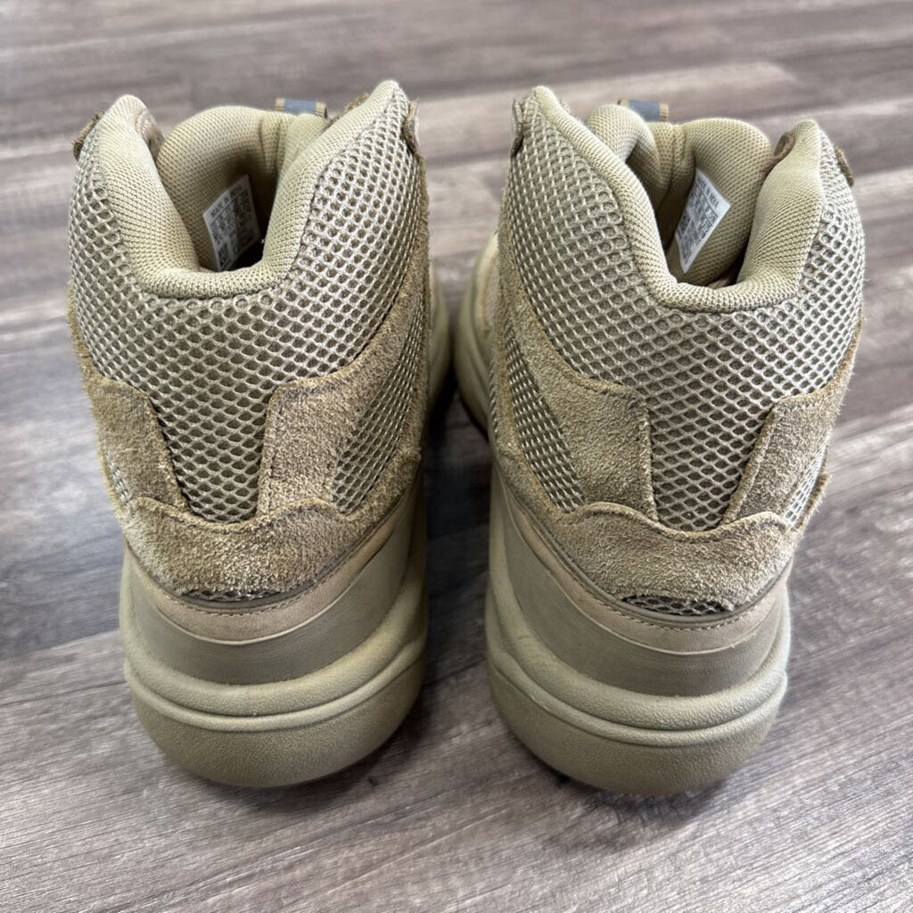Yeezy Desert Boot Rock