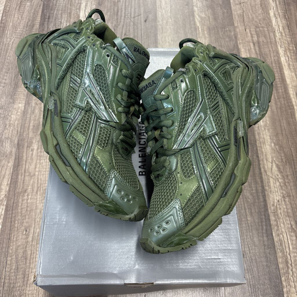 Balenciaga Runner Green