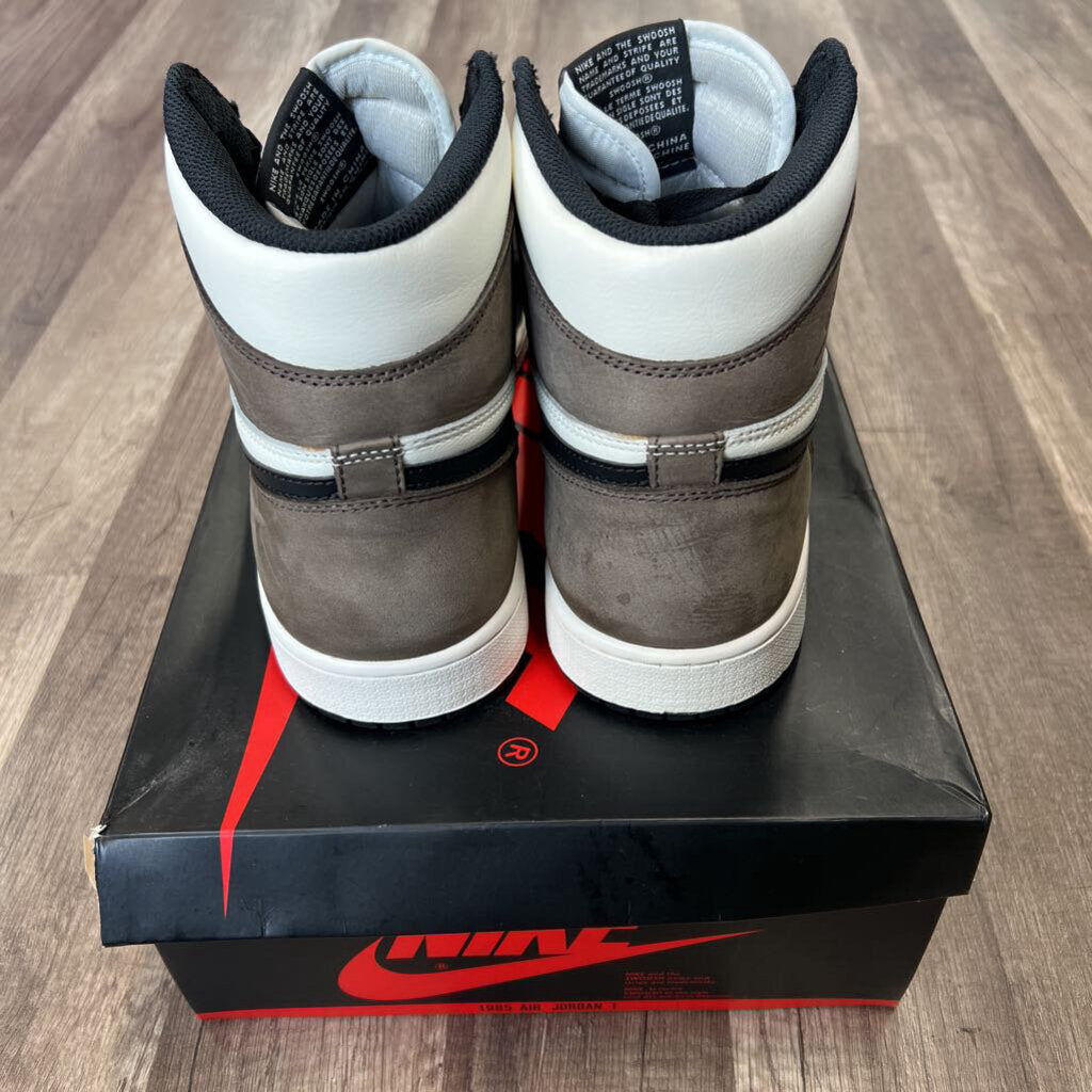 Jordan 1 Mocha