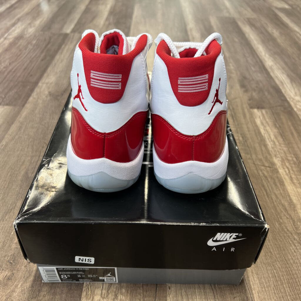 Jordan 11 Cherry