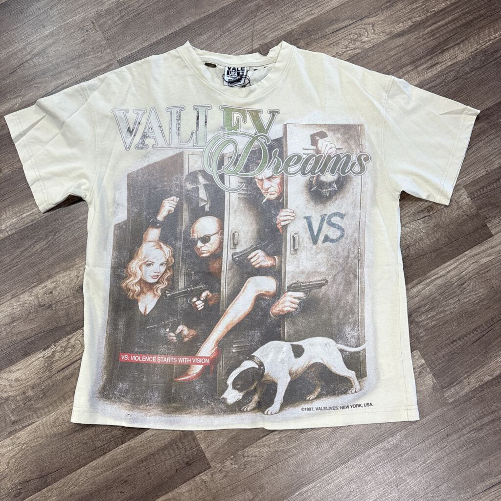 Vale locker room cream shirt