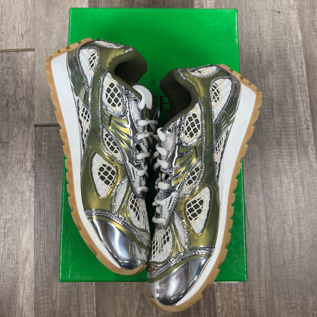 Bottega Veneta Orbit Olive