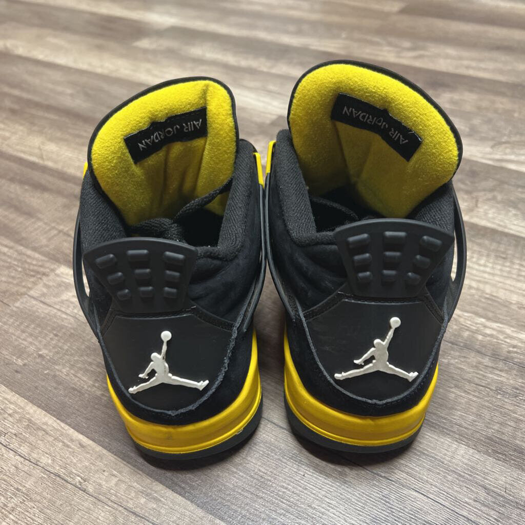 Jordan 4 Thunder