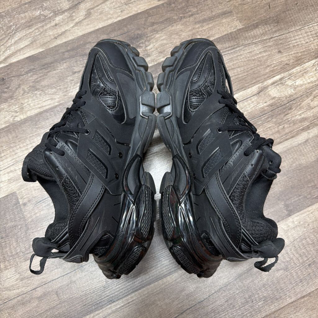 balenciaga track triple black