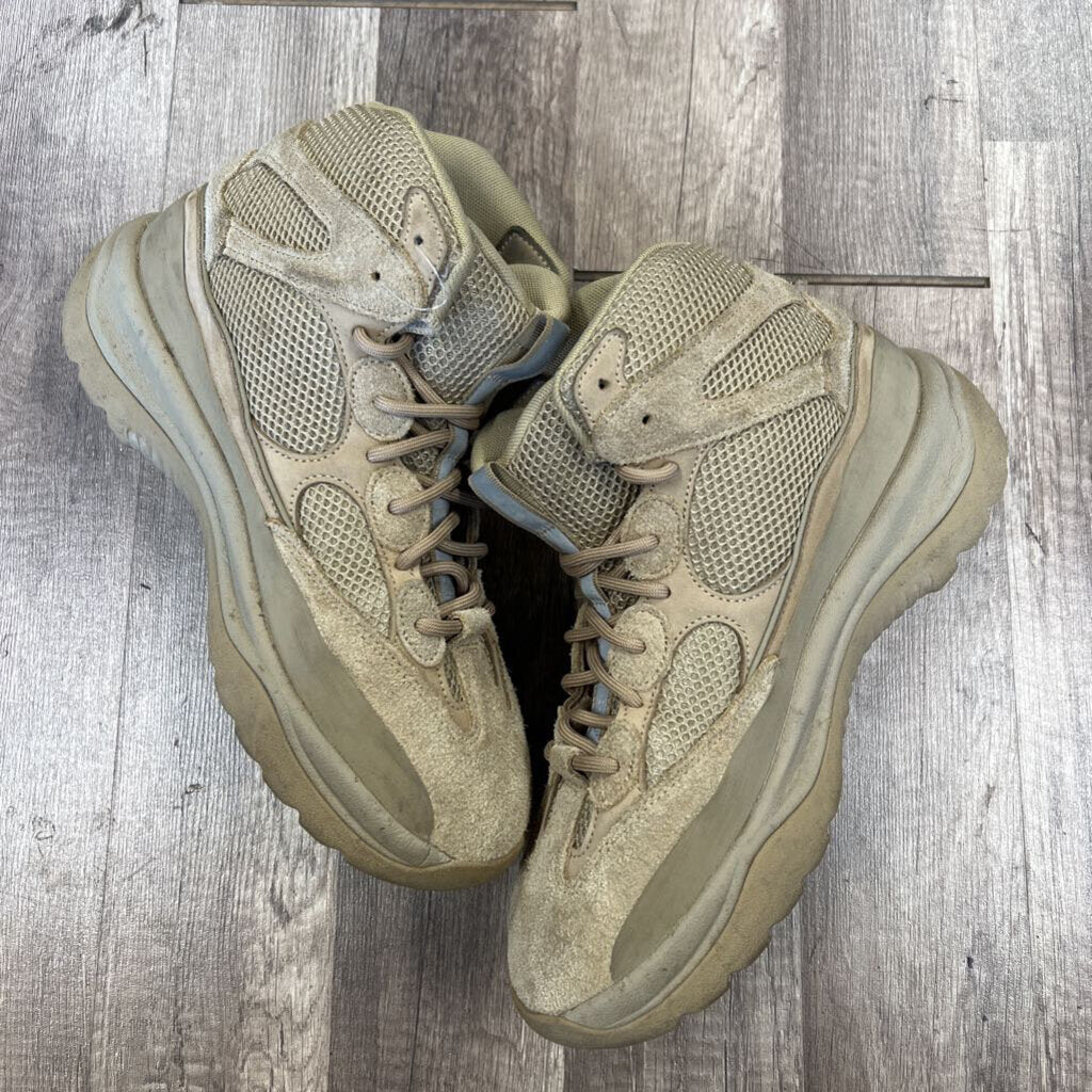 Yeezy Desert Boot Rock
