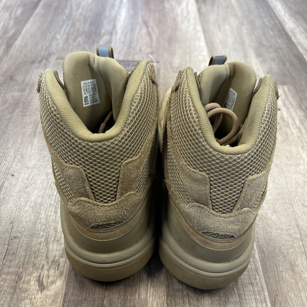 Yeezy Desert Boot Rock