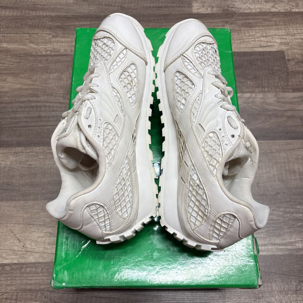 Bottega triple white