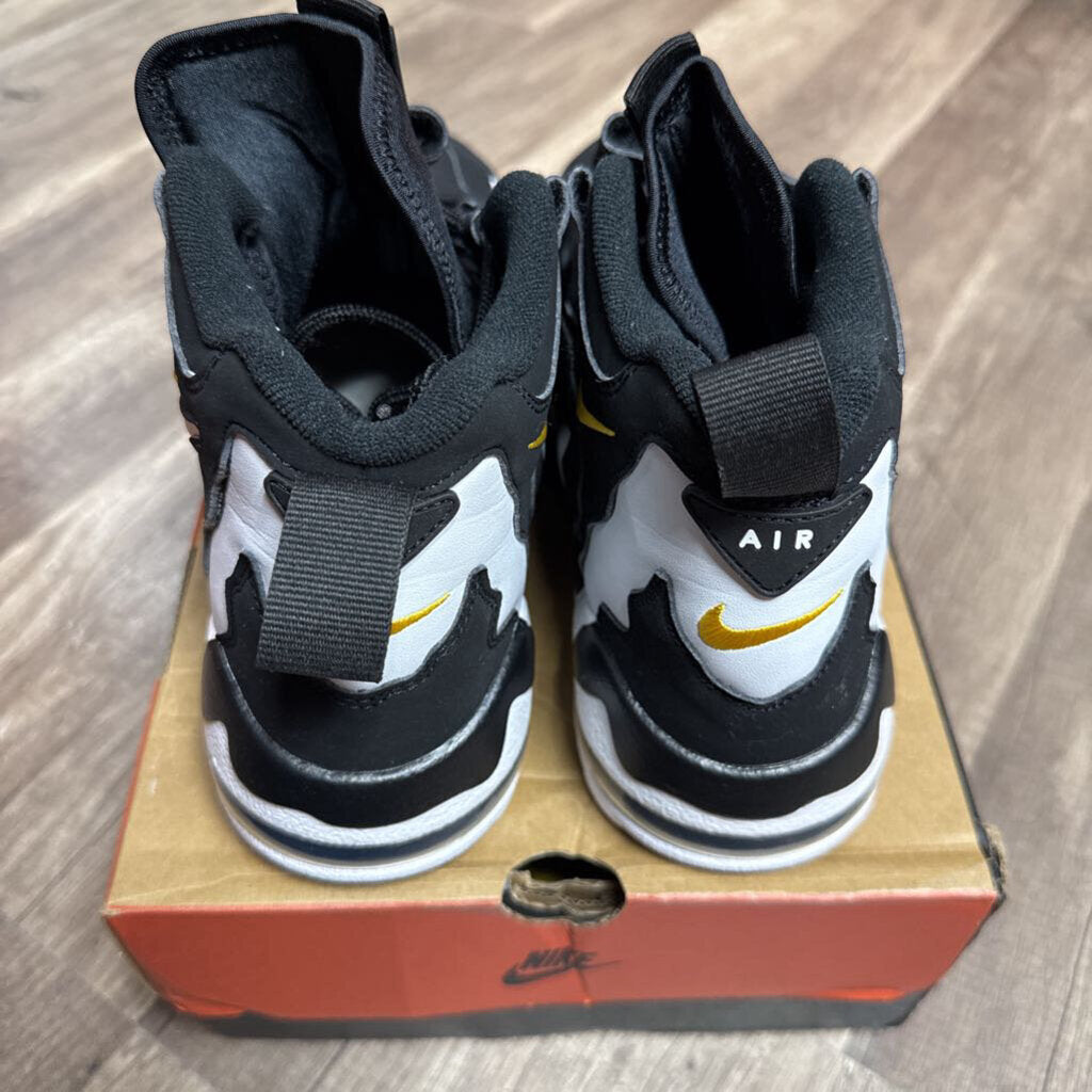Nike Air Max DT White Black