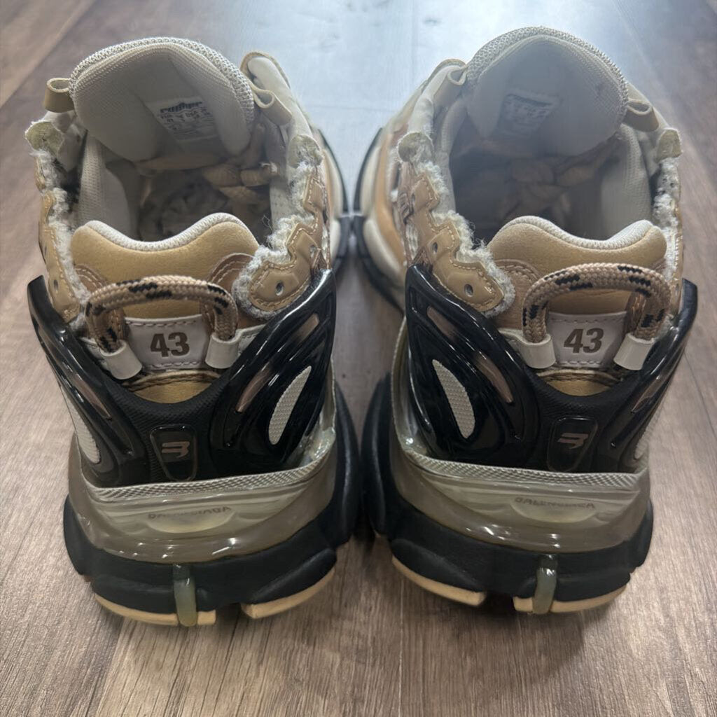 Balenciaga Runner Gold (No Box)