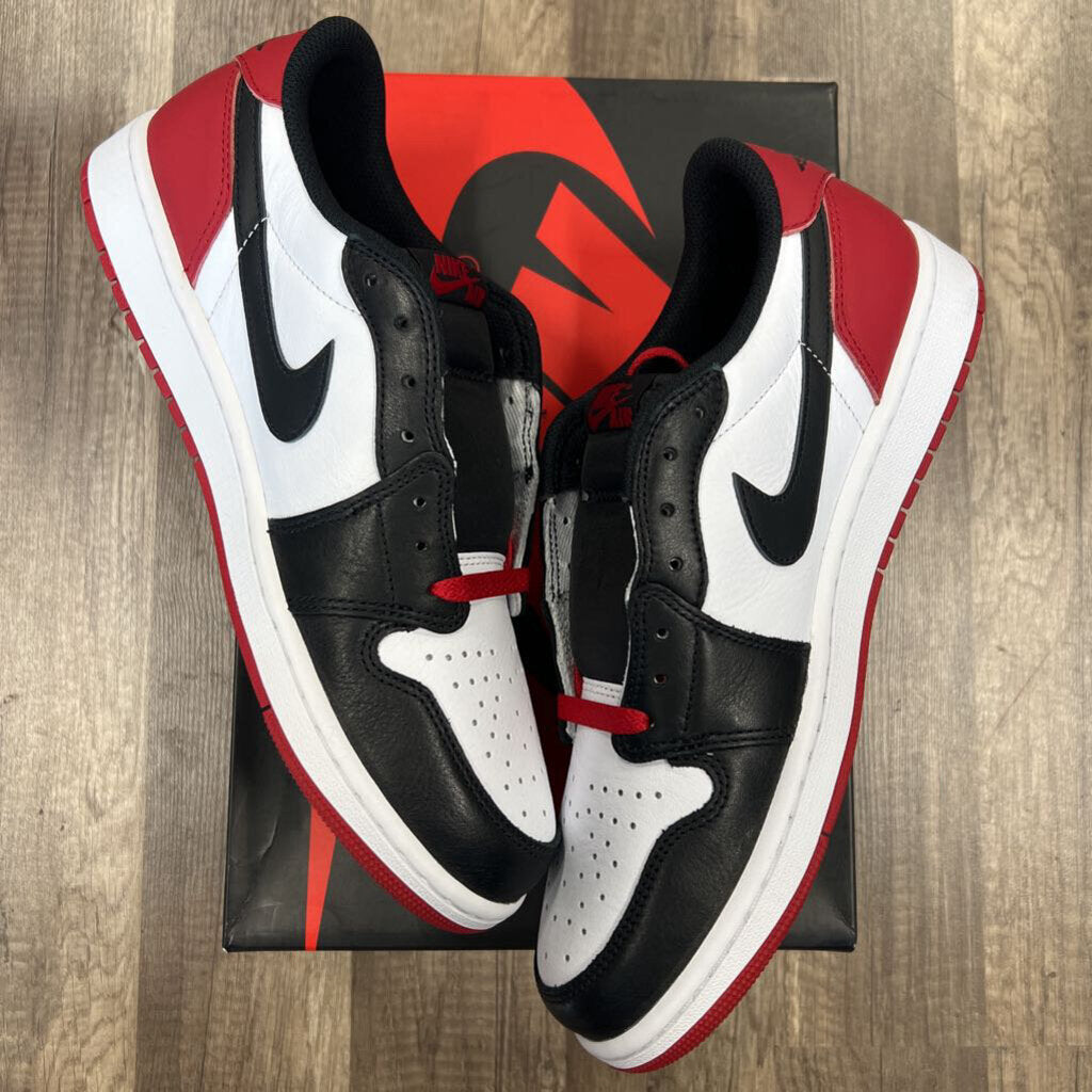 Jordan 1 low bred toe