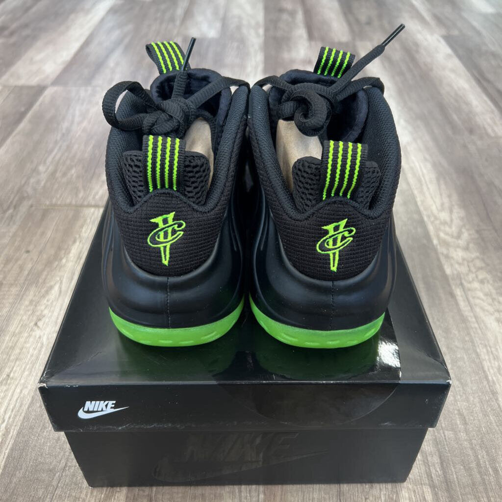 Nike foamposite volt