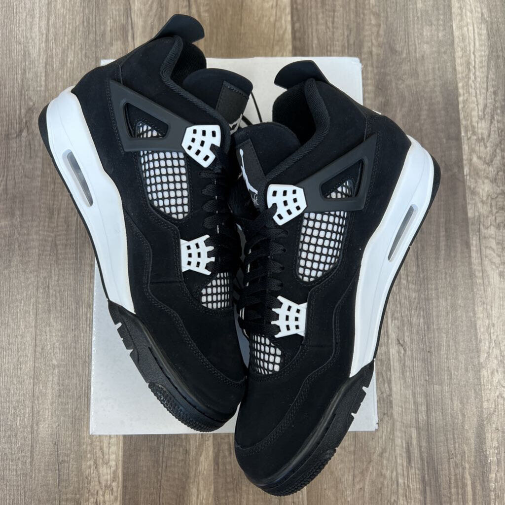 Jordan 4 white thunder
