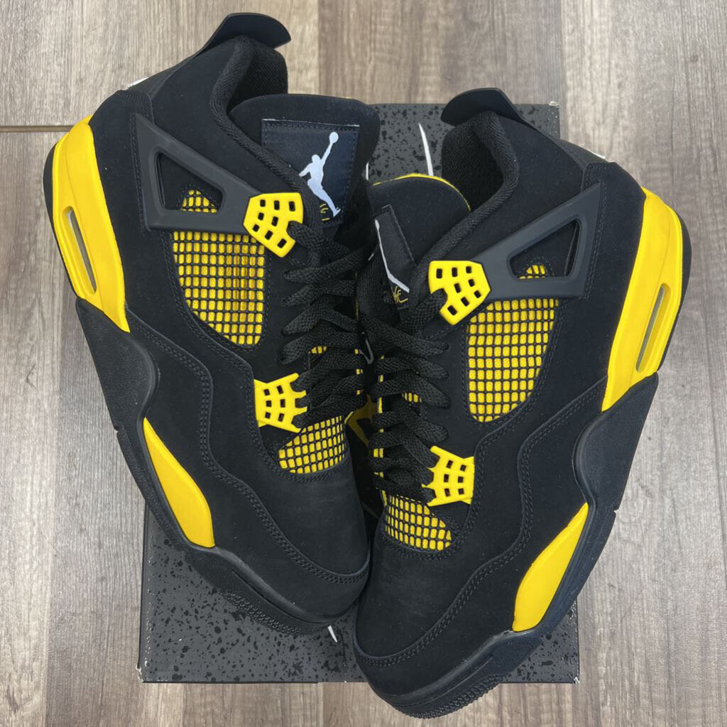 Jordan 4 thunder