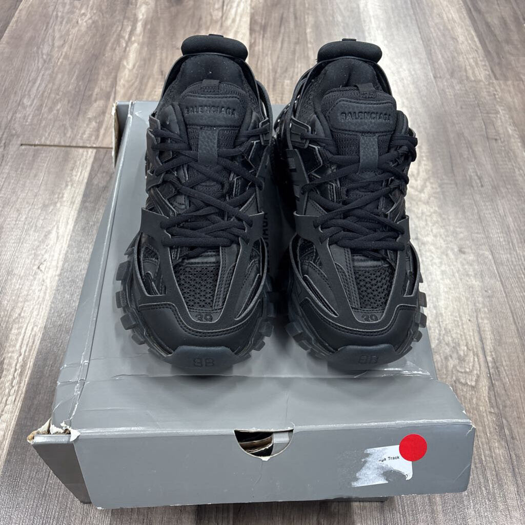 Balenciaga track black