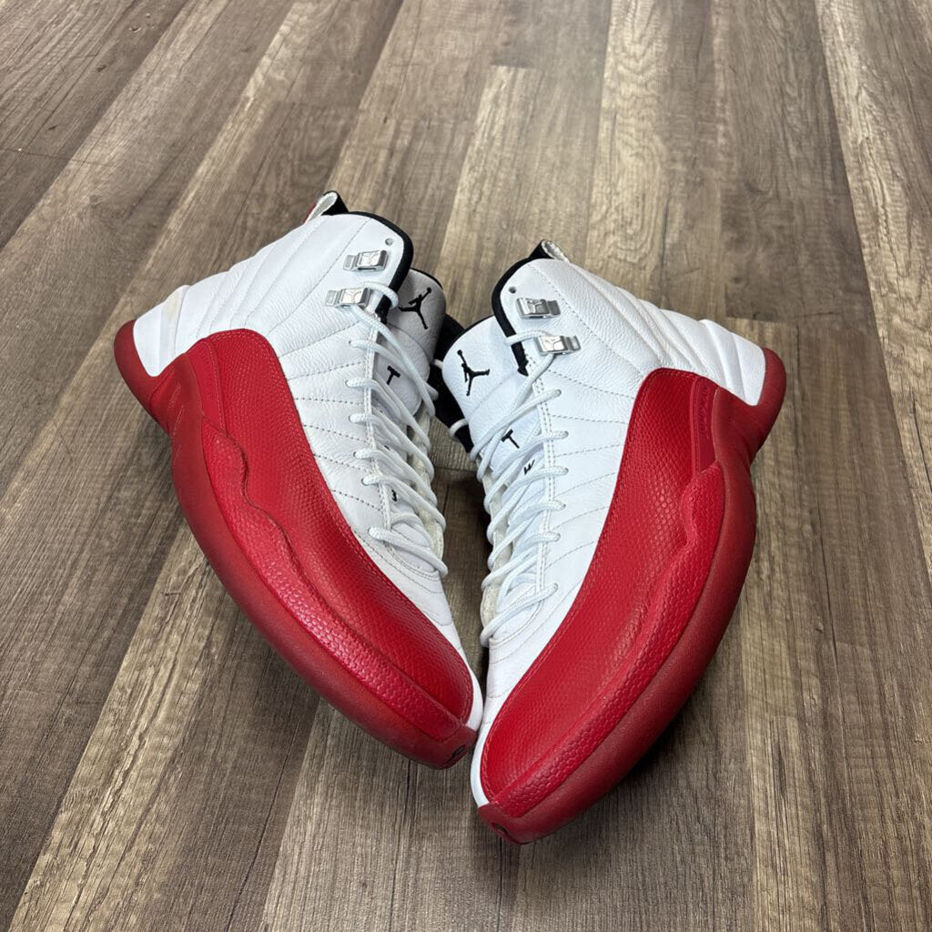 Jordan 12 cherry (NO BOX)