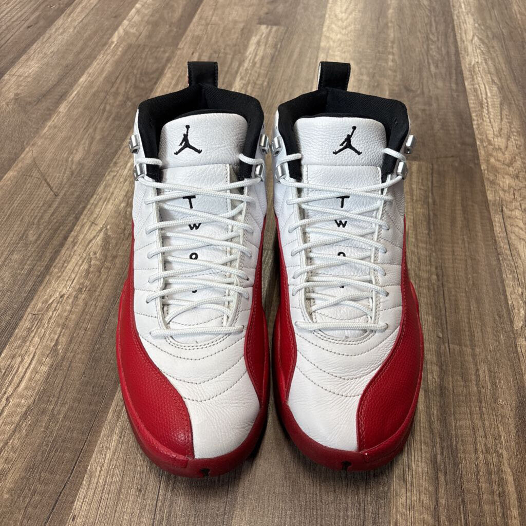 Jordan 12 cherry (NO BOX)
