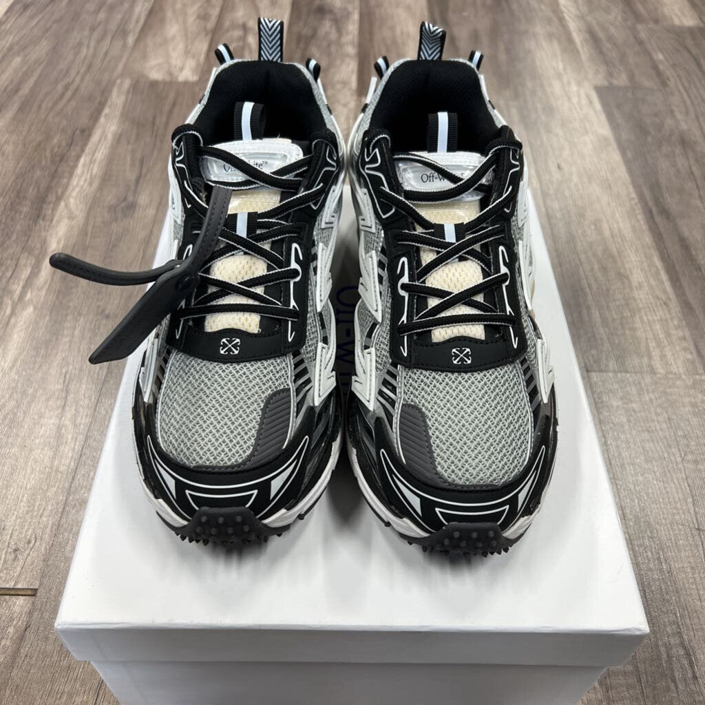 Off white out of office white black