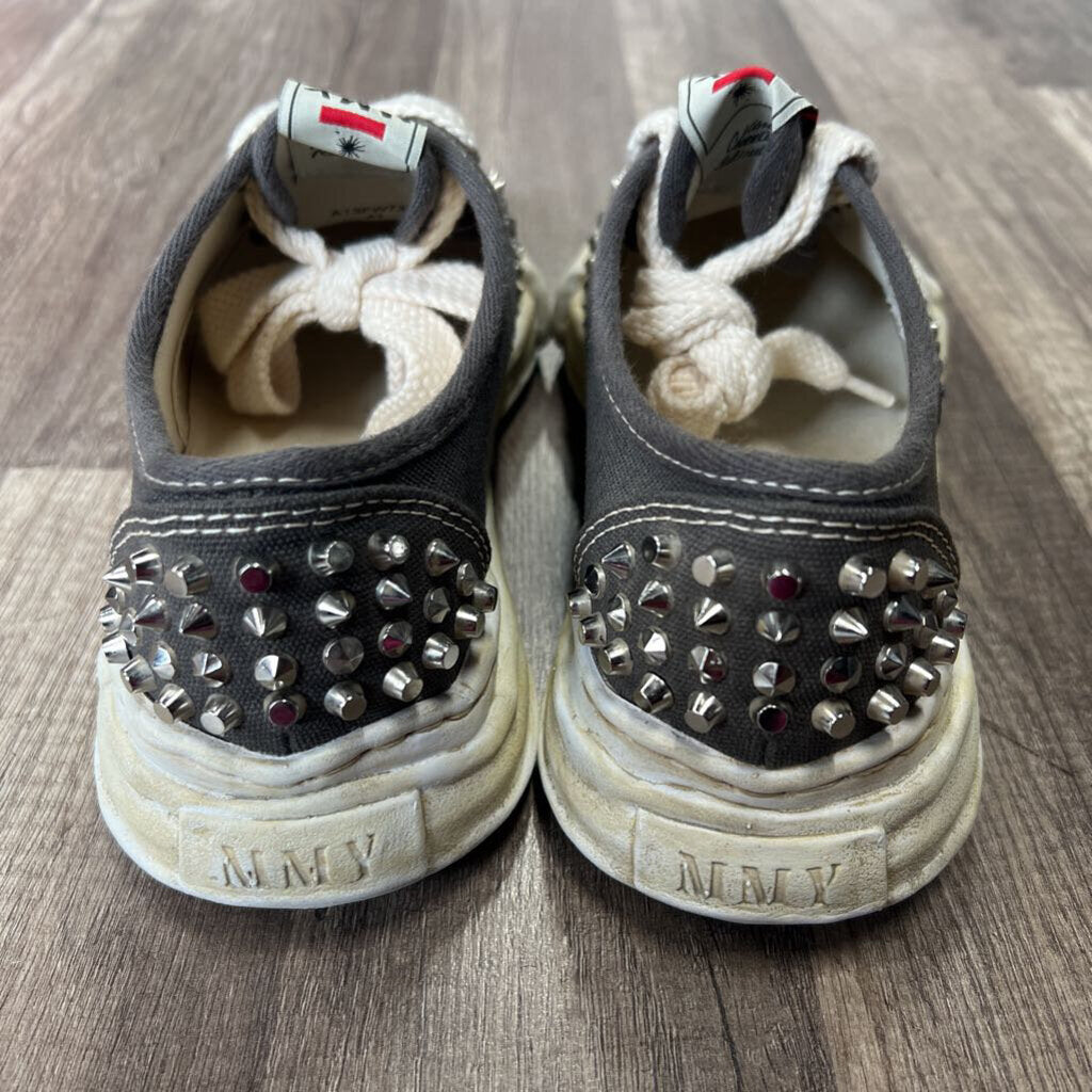 MMY Grey Studded SHoe
