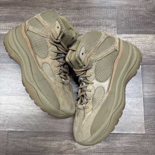 Yeezy Boot Rock