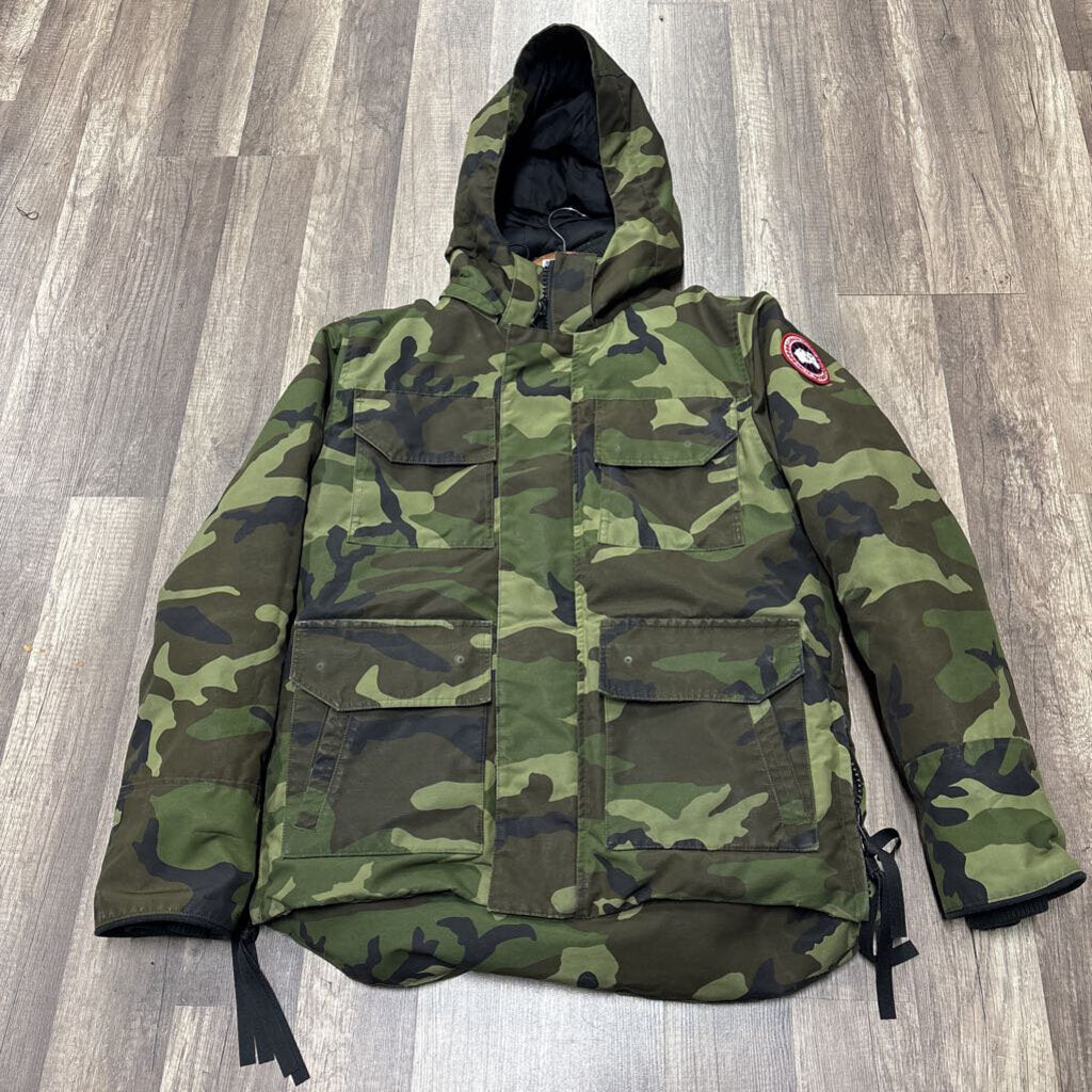 Canada Goose Camo parka