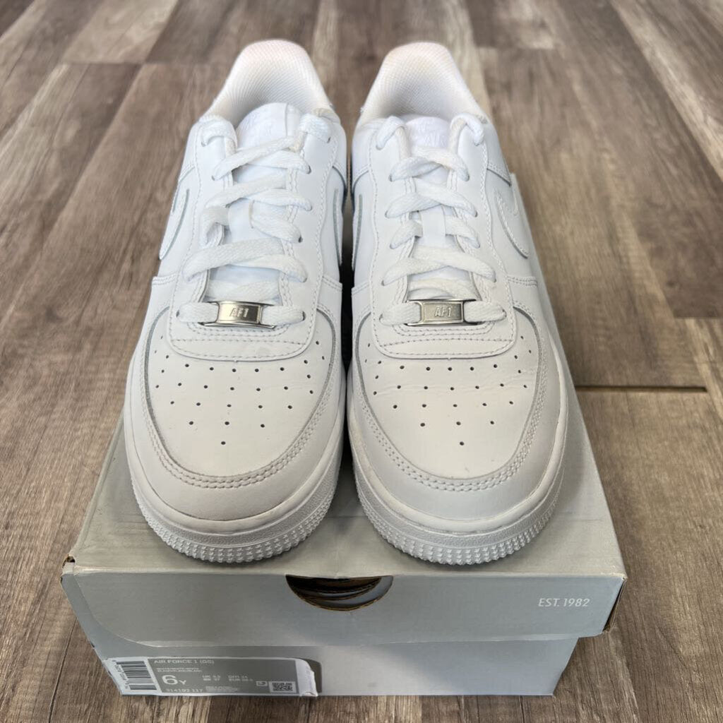 Air Force one White