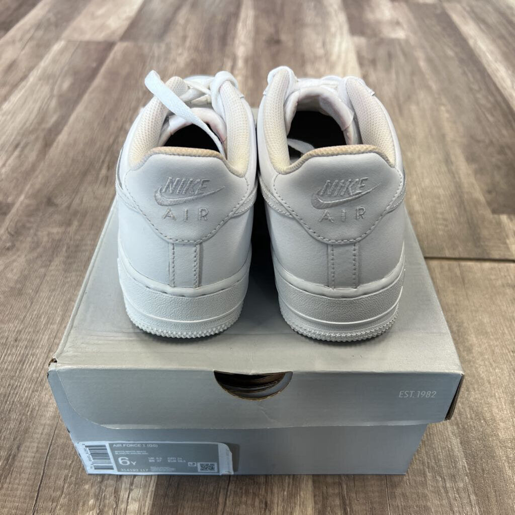 Air Force one White